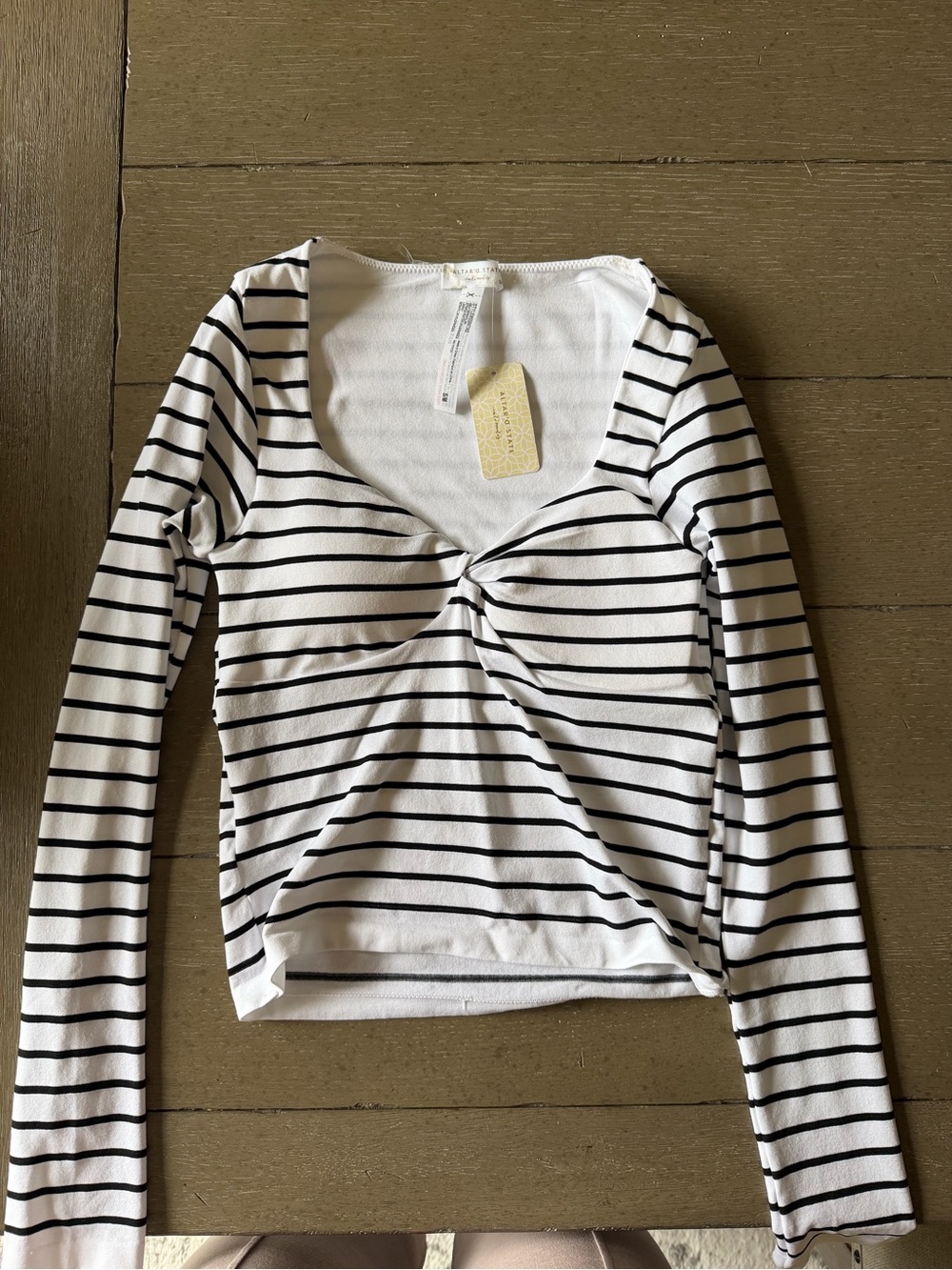 Women’s Black & White Striped Twist-Front Long Sleeve Top